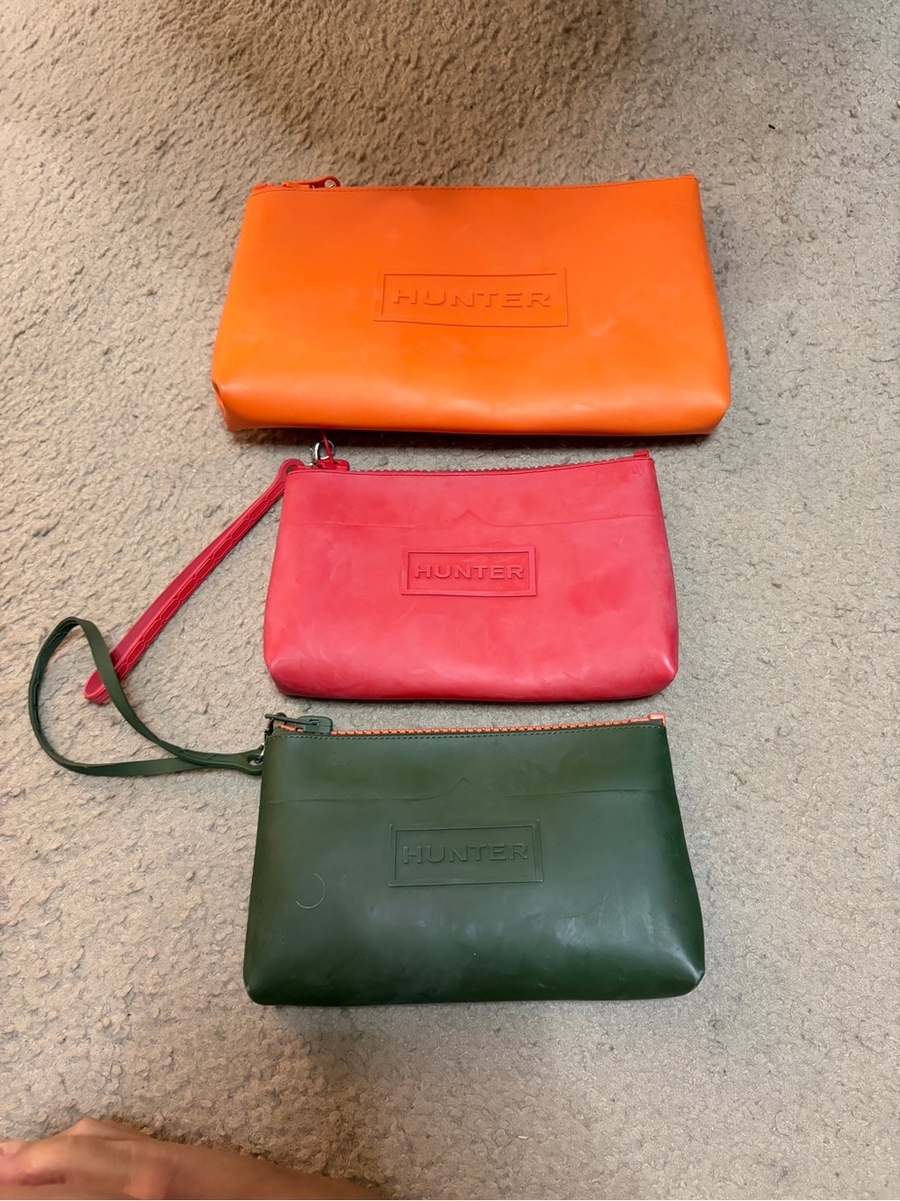 HUNTER X TARGET COLLAB POUCHES / WRISTLET